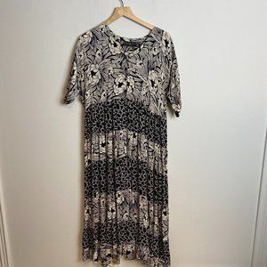Vintage Floral Black White Midi Dress Sz M